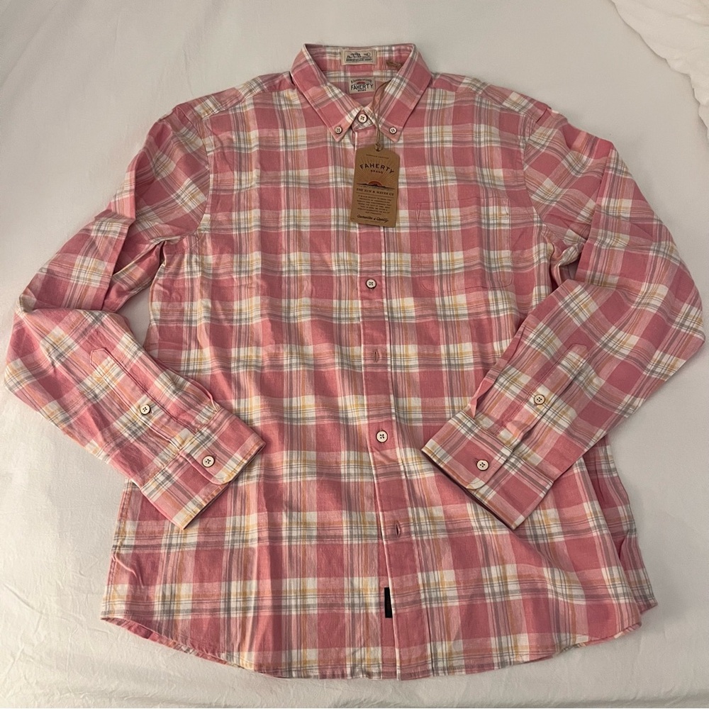 NWT Faherty Pink and White Plaid Button Down Shirt - Picture 6 of 7